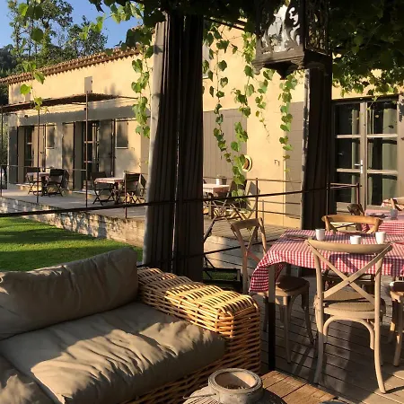 Sieste En Luberon