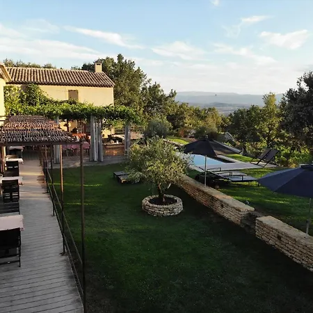 Sieste En Luberon Alojamento de Acomodação e Pequeno-almoço *