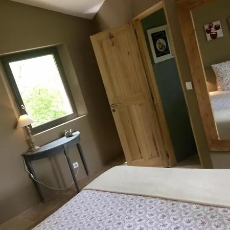 Sieste En Luberon Alojamento de Acomodação e Pequeno-almoço Bonnieux